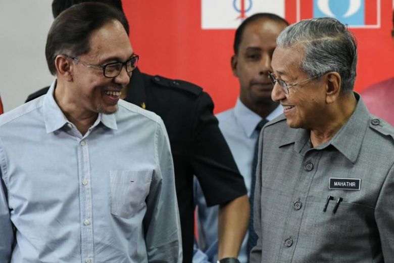 Tun Can Remain In Cabinet After Power Transition Anwar Ibrahim The Capital Post